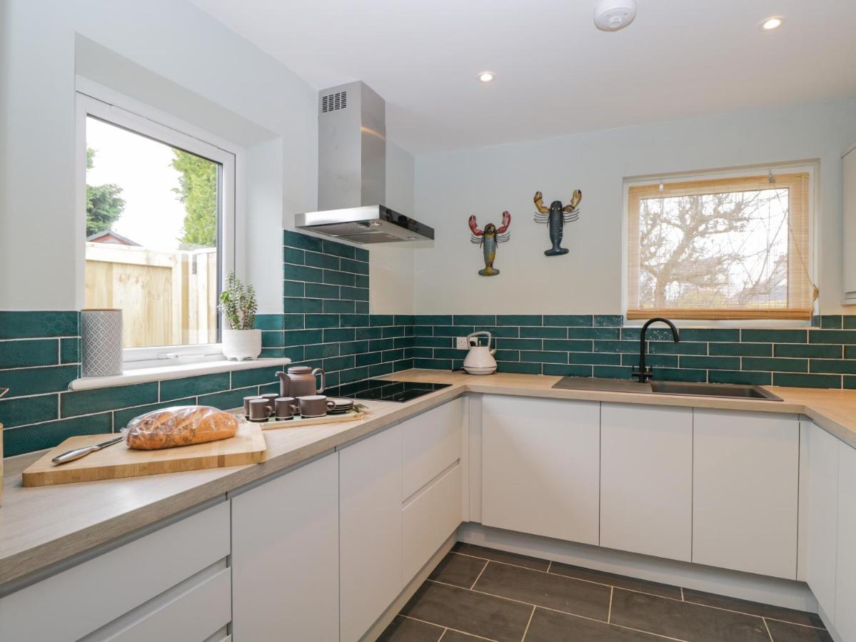 Birch House Villa Corsham Bagian luar foto
